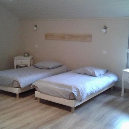 Bed and Breakfast Au Passage des Grues Drosnay Exterior foto