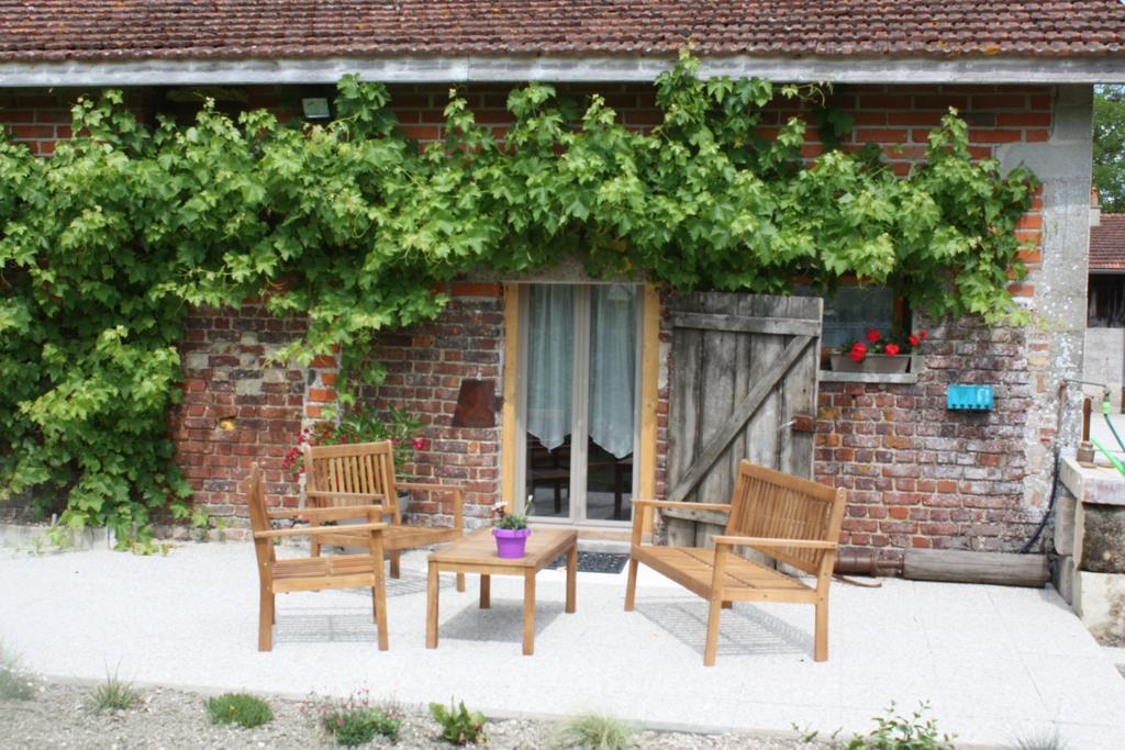 Bed and Breakfast Au Passage des Grues Drosnay Zimmer foto