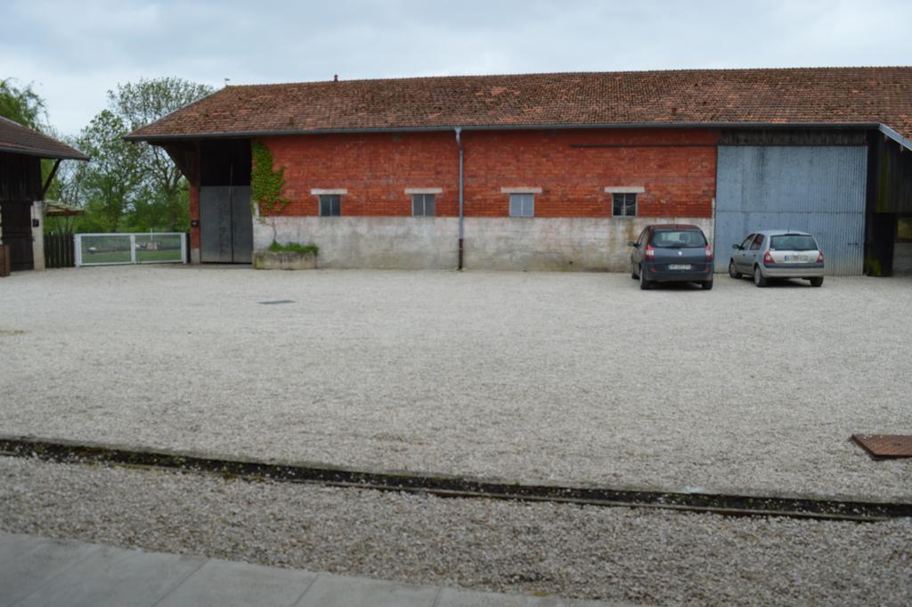 Bed and Breakfast Au Passage des Grues Drosnay Exterior foto