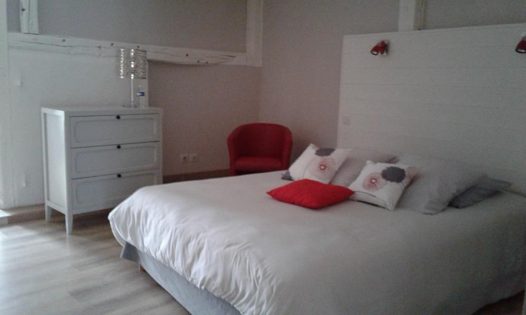Bed and Breakfast Au Passage des Grues Drosnay Exterior foto