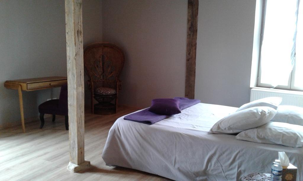 Bed and Breakfast Au Passage des Grues Drosnay Exterior foto